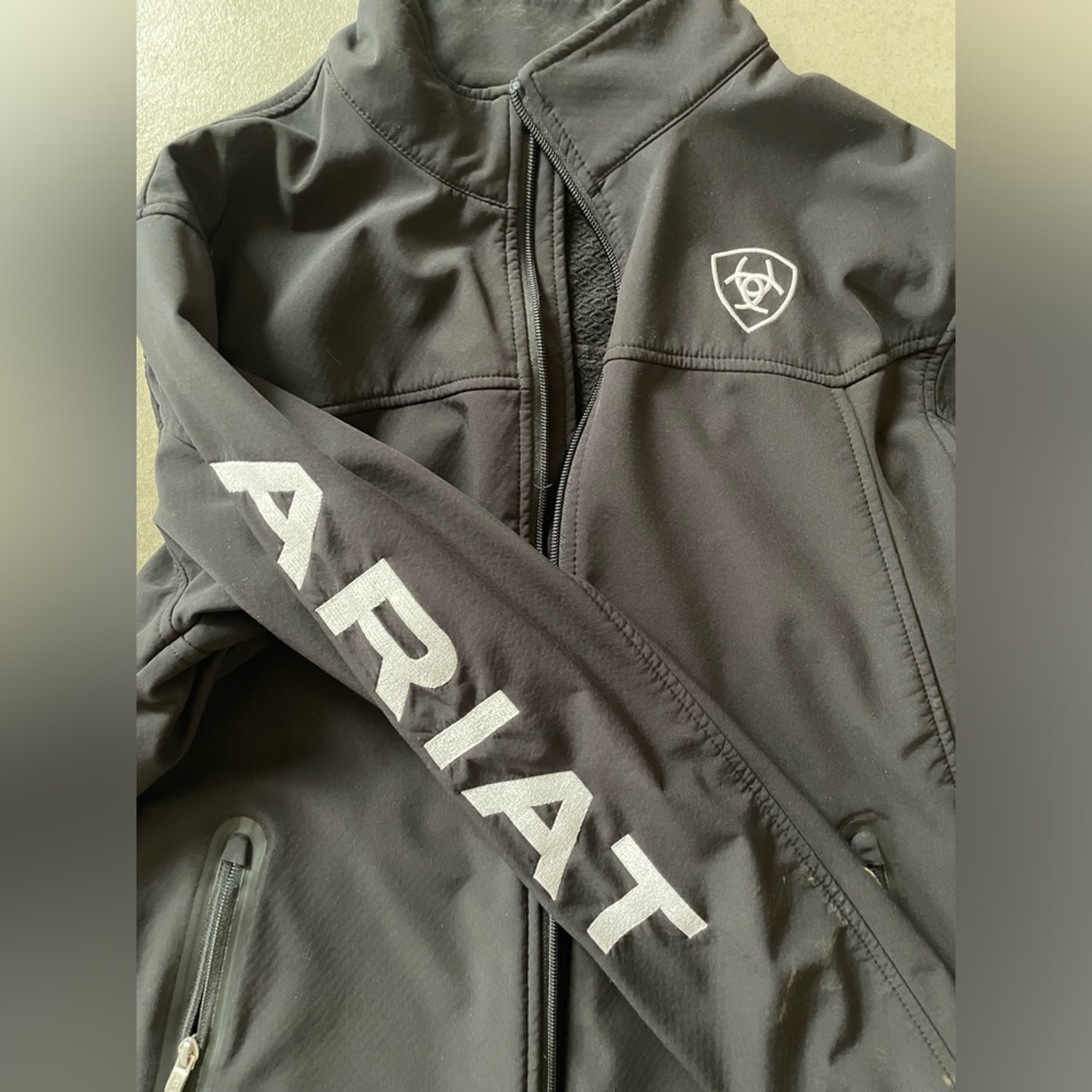 Ariat Men's Size M Black Softshell Jacket - Picture 3 of 3